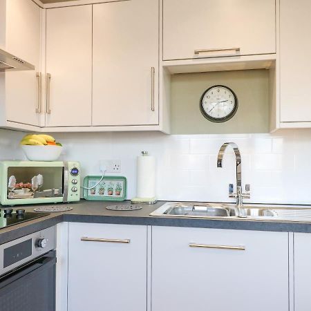 George'S Place Froghall Экстерьер фото