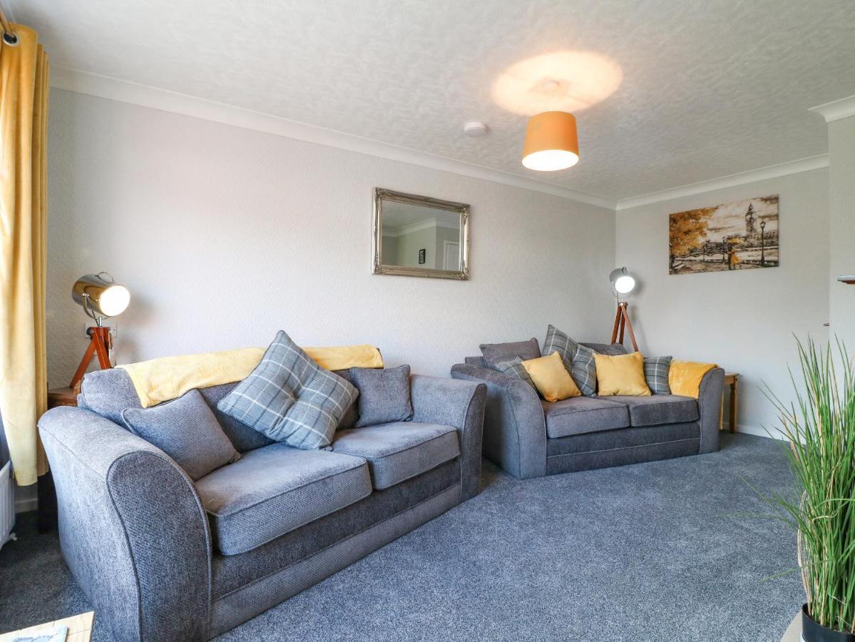 George'S Place Froghall Экстерьер фото