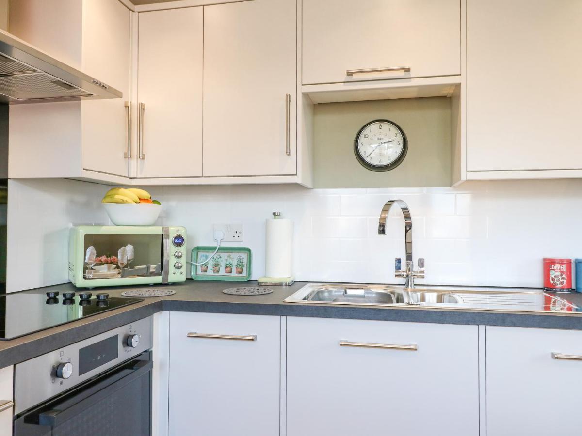 George'S Place Froghall Экстерьер фото