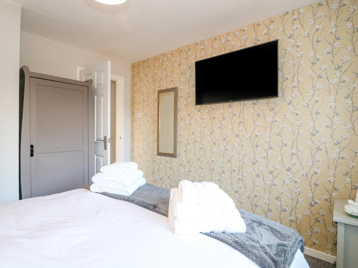 George'S Place Froghall Экстерьер фото